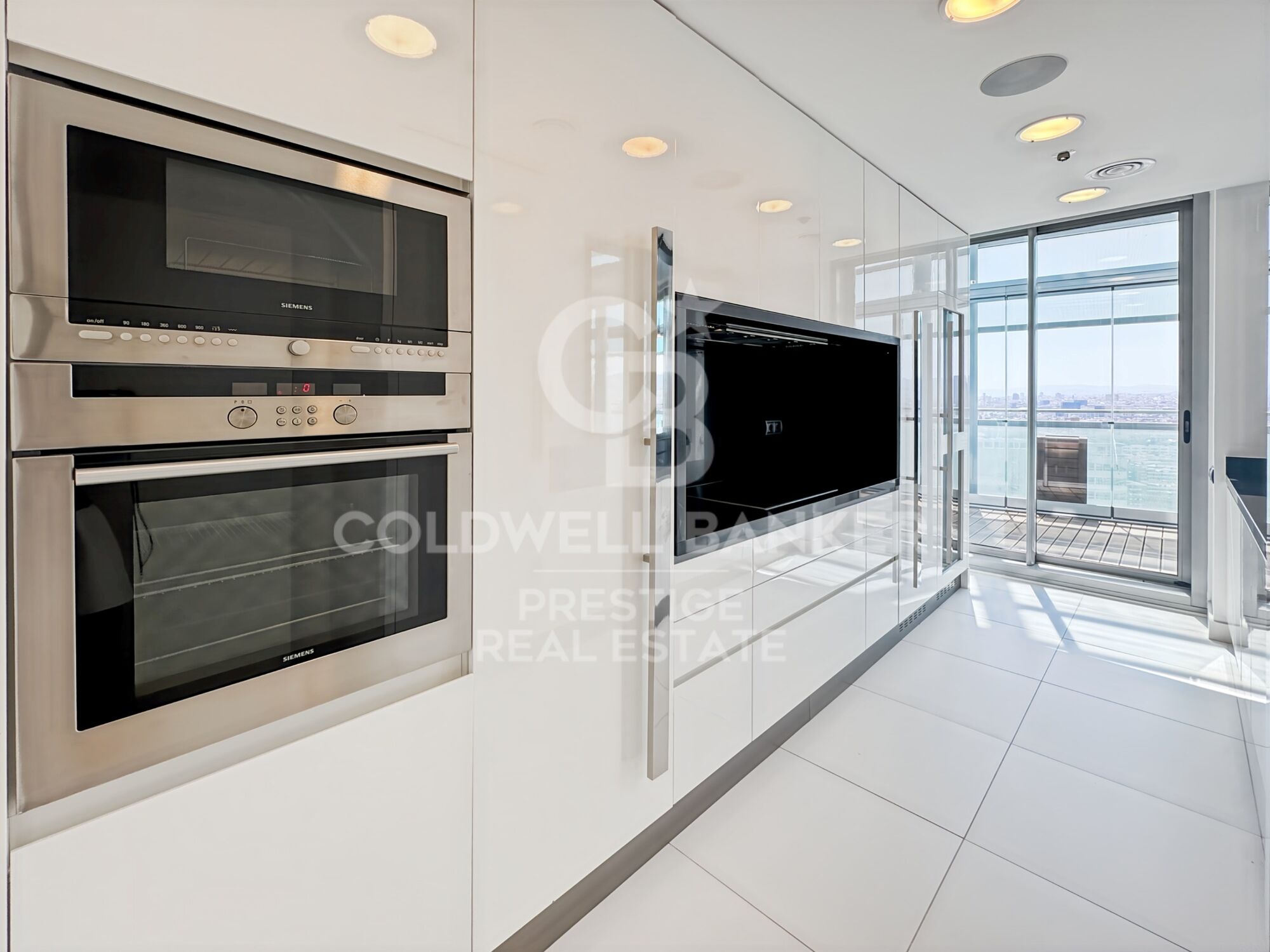 Duplex Penthouse by the Sea with Panoramic Terrace and Private Pool