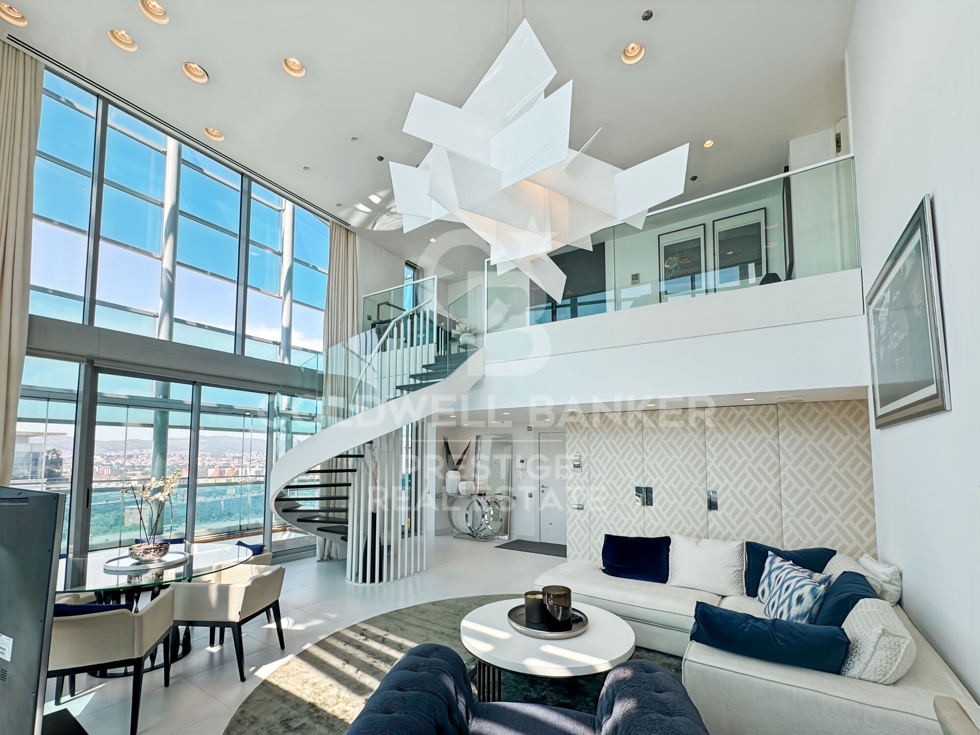 Duplex Penthouse by the Sea with Panoramic Terrace and Private Pool