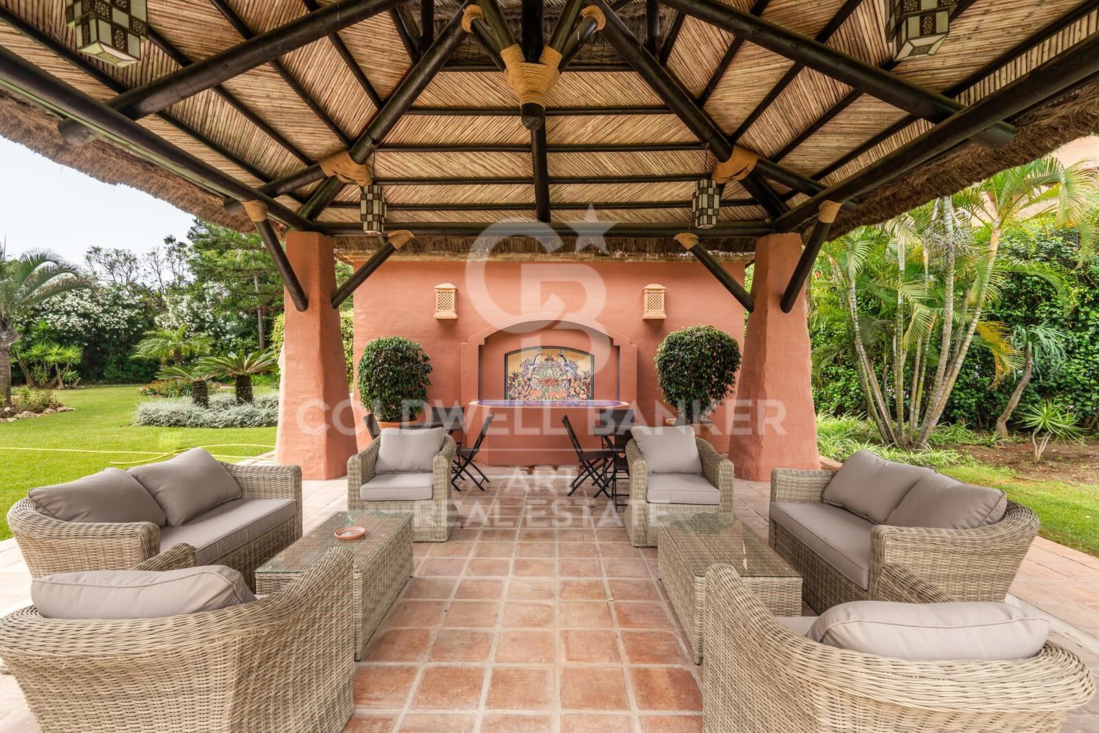 Elegant duplex penthouse with rooftop pool in Guadalmina Baja, Marbella