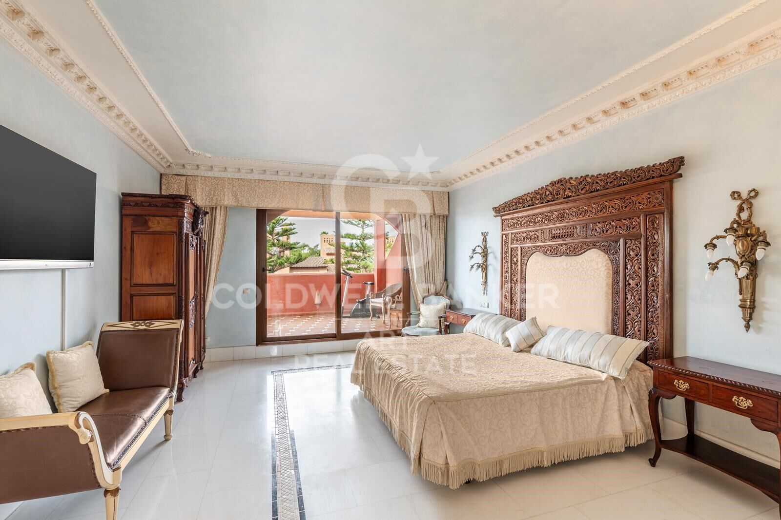 Elegantes Duplex-Penthouse mit Dachpool in Guadalmina Baja, Marbella