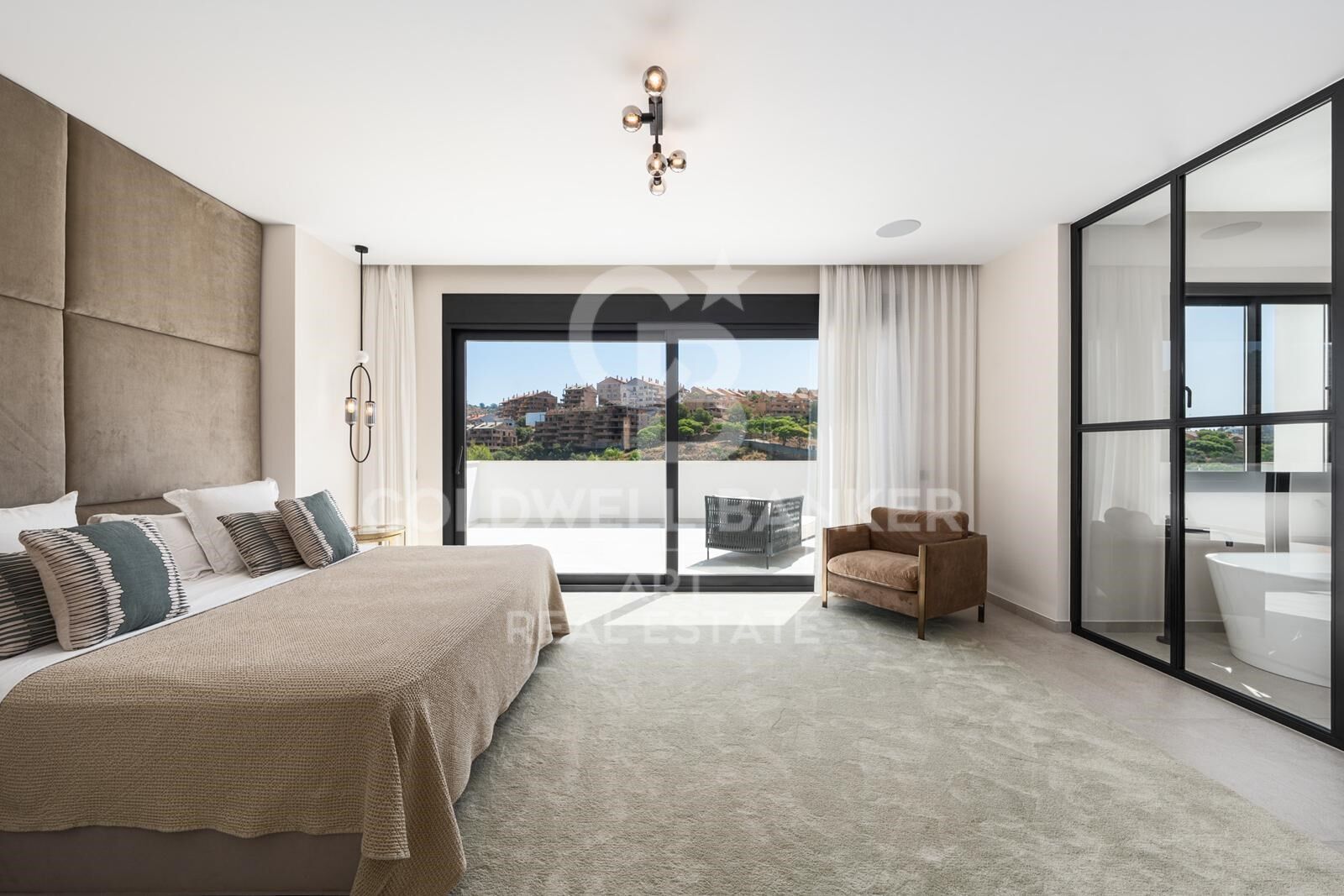 Contemporary grontline golf villa in Elviria's Santa Maria Golf, Marbella