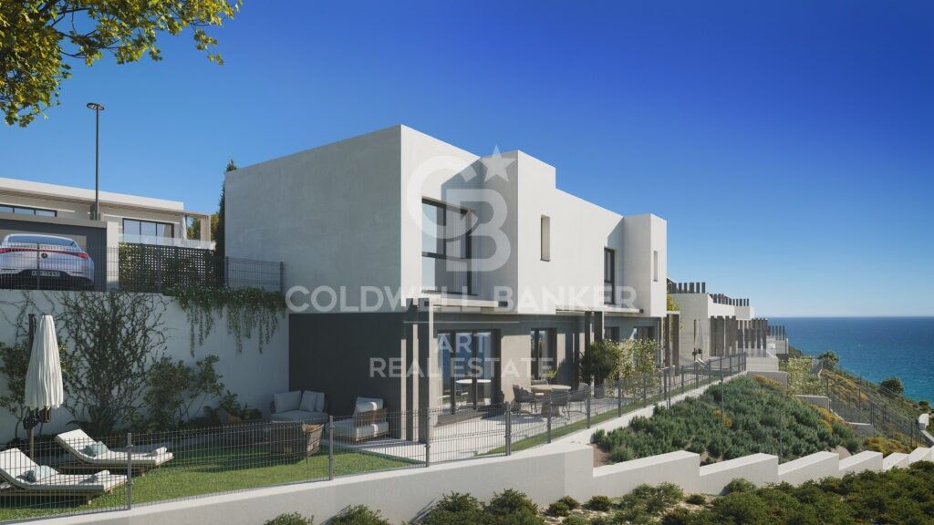 Exclusive 3-bedroom detached homes in Castillo de Lagos, Vélez-Málaga