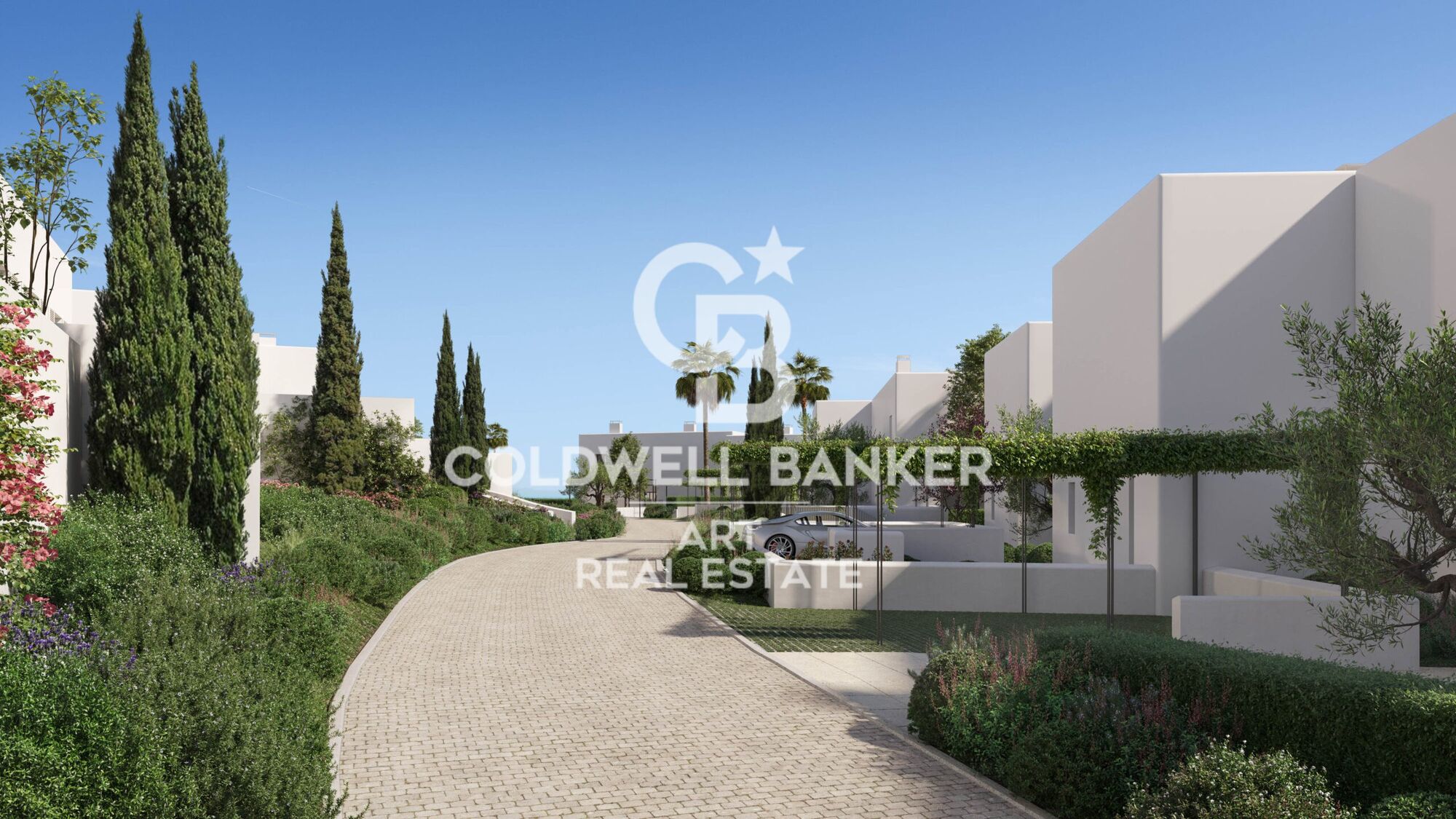 Designer villas on the edge of the golf course in Sotogrande Alto