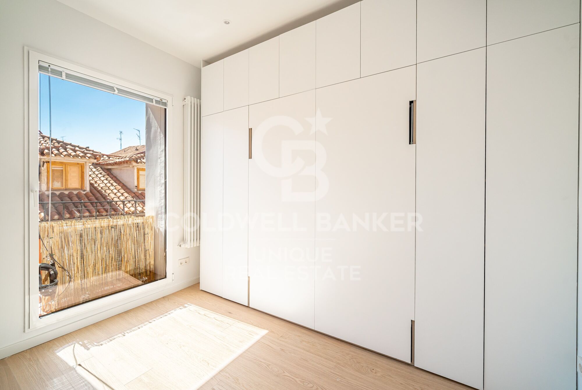 Appartement rénové avec 3 chambres et 2 balcons à La Latina, Madrid