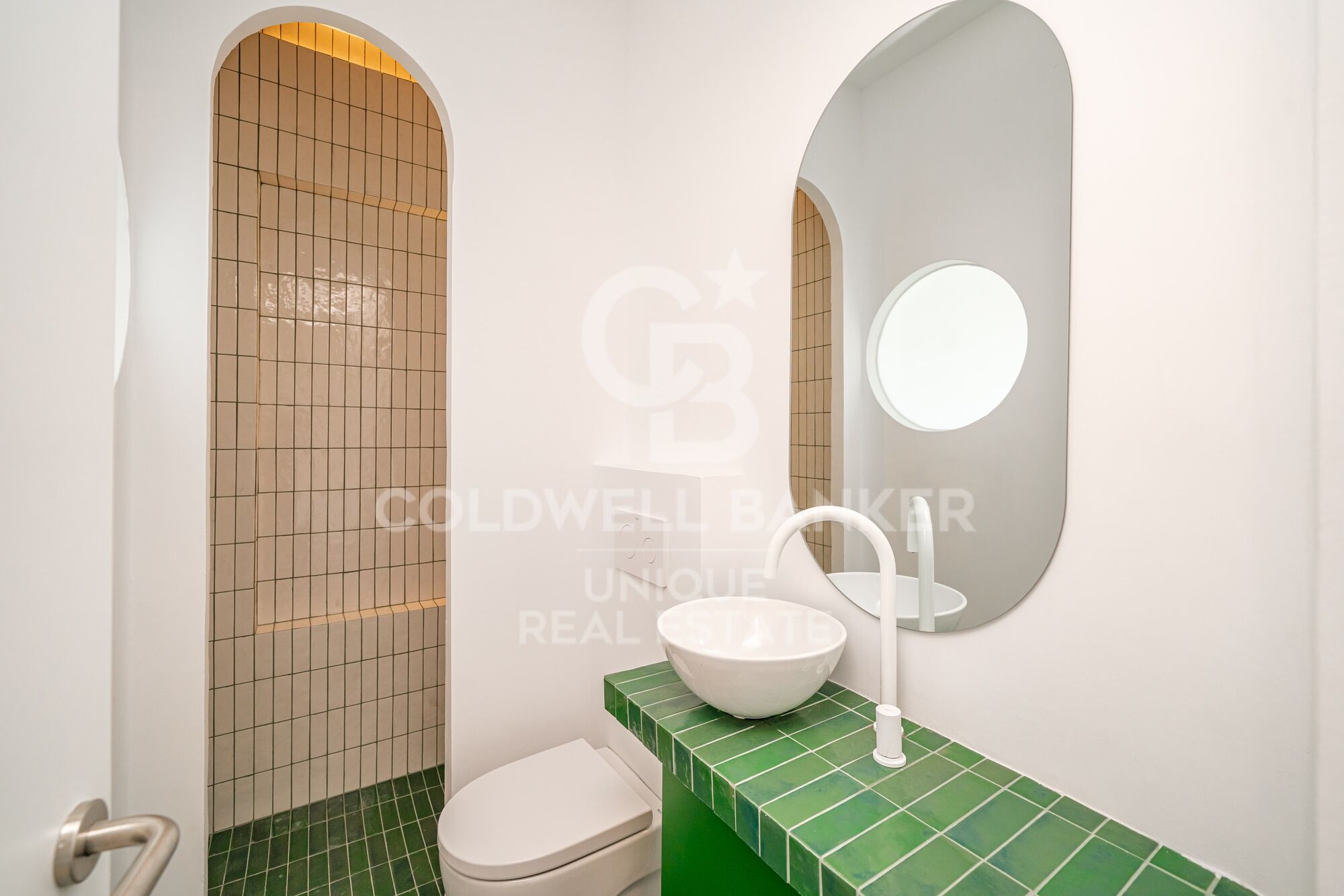 Renovated flat with 3 bedrooms and 2 balconies in La Latina, Madrid