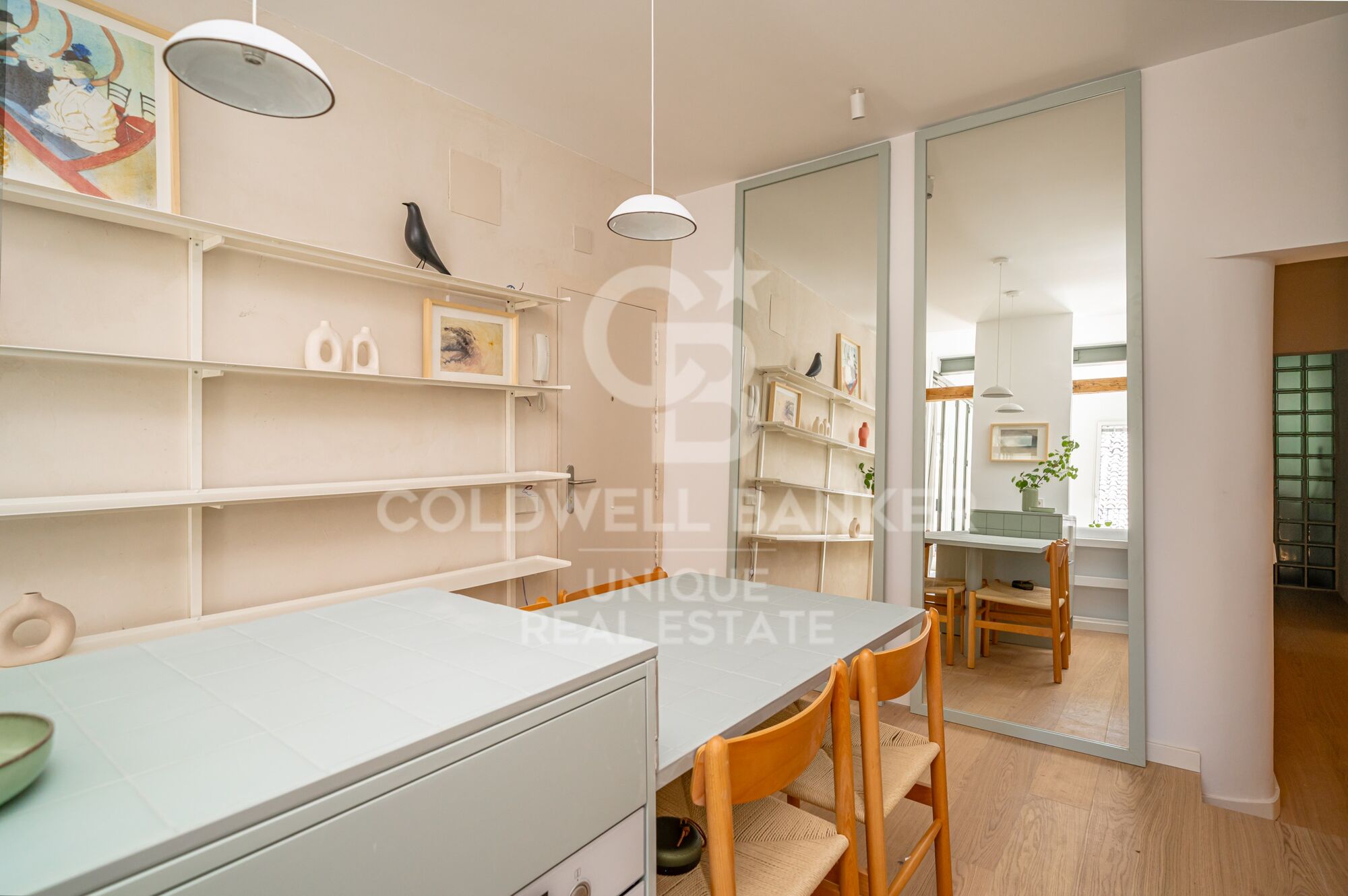 Renovated flat with 3 bedrooms and 2 balconies in La Latina, Madrid