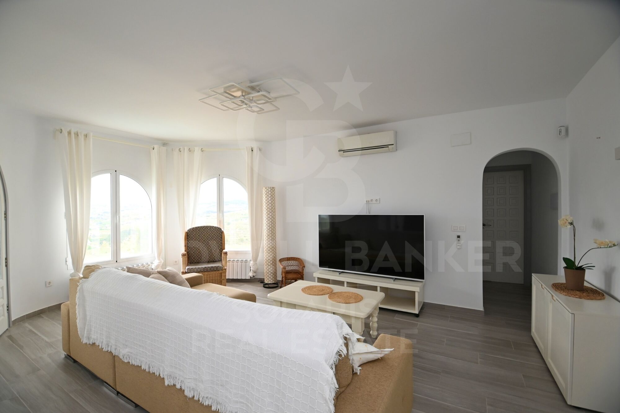Villa with sea views in Moraira - Pueblo Alcázar