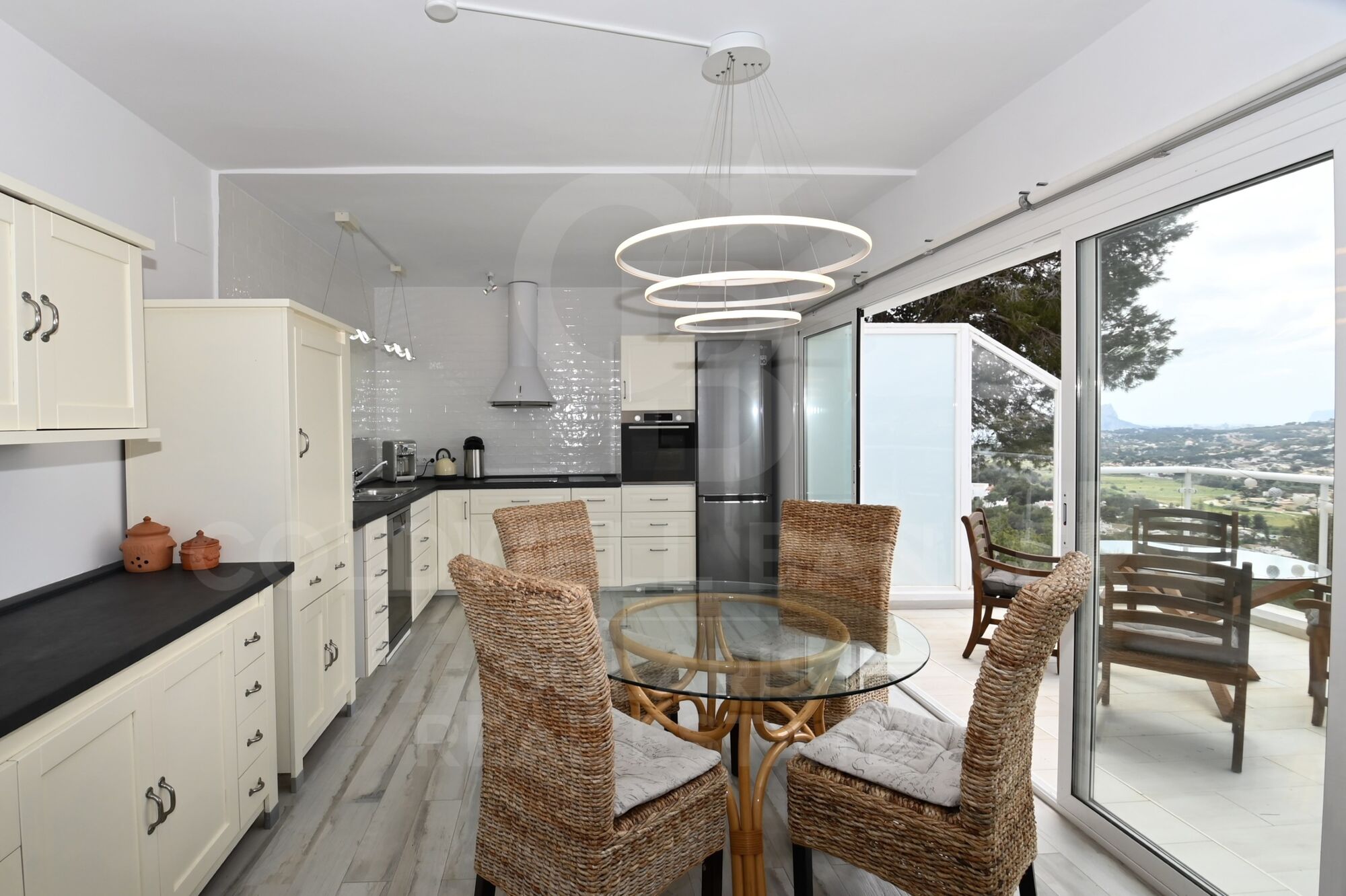 Villa with sea views in Moraira - Pueblo Alcázar