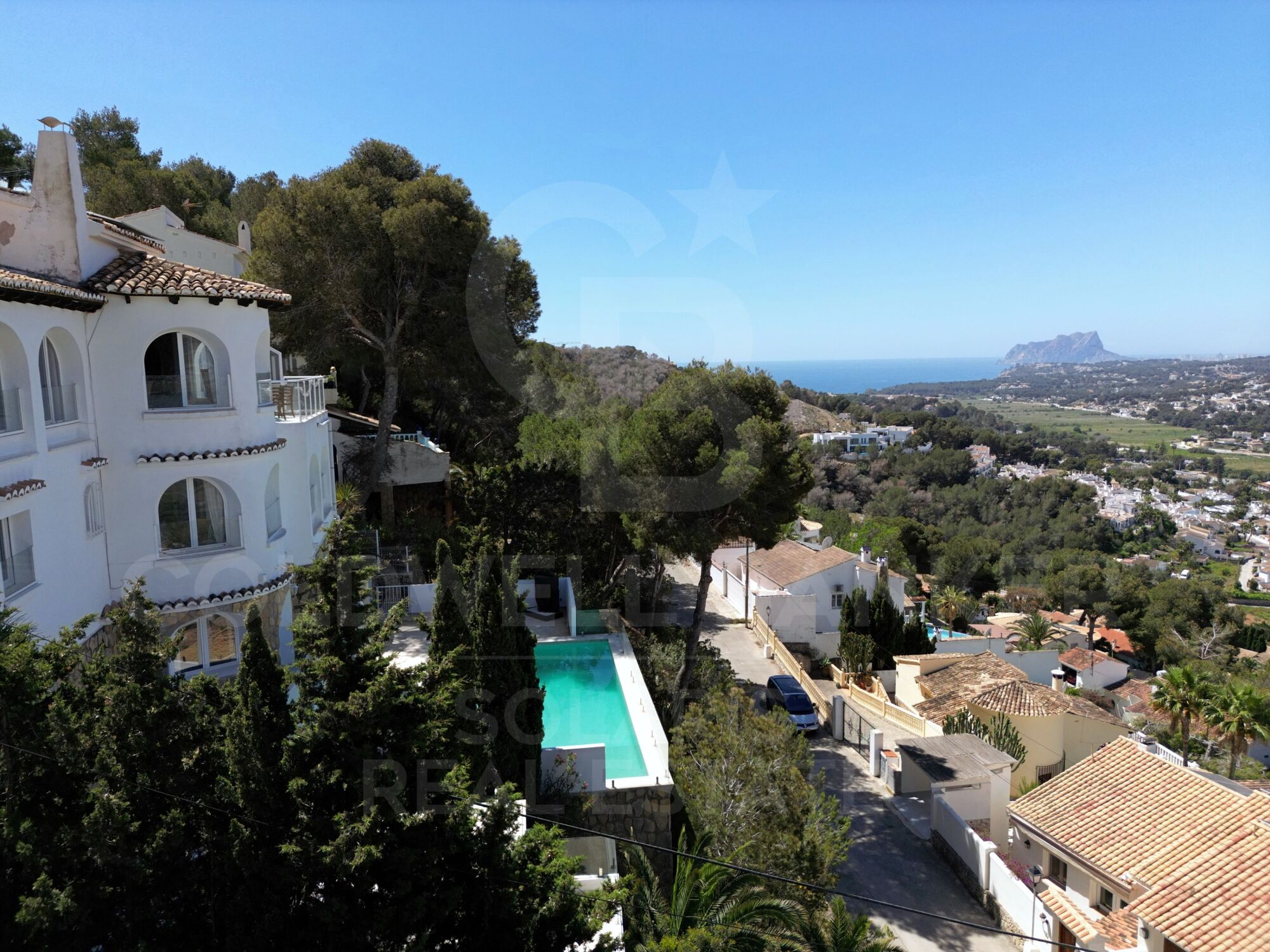 Villa mit Meerblick in Moraira - Pueblo Alcázar