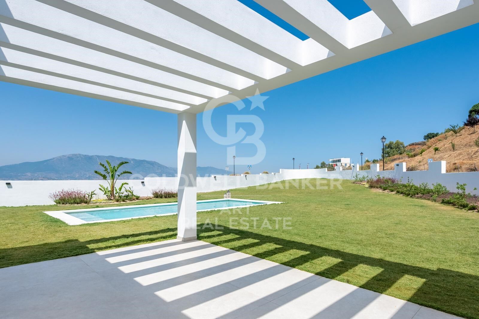 Neubau-Luxusvilla mit Panoramablick in La Cala Golf, Mijas, Costa del Sol