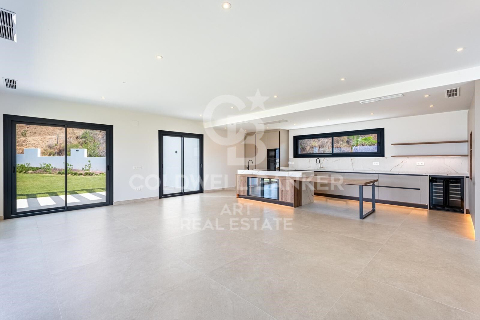 Neubau-Luxusvilla mit Panoramablick in La Cala Golf, Mijas, Costa del Sol