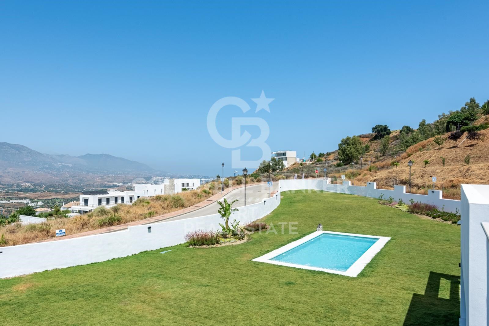 Villa neuve de luxe avec vue panoramique à La Cala Golf, Mijas, Costa del Sol