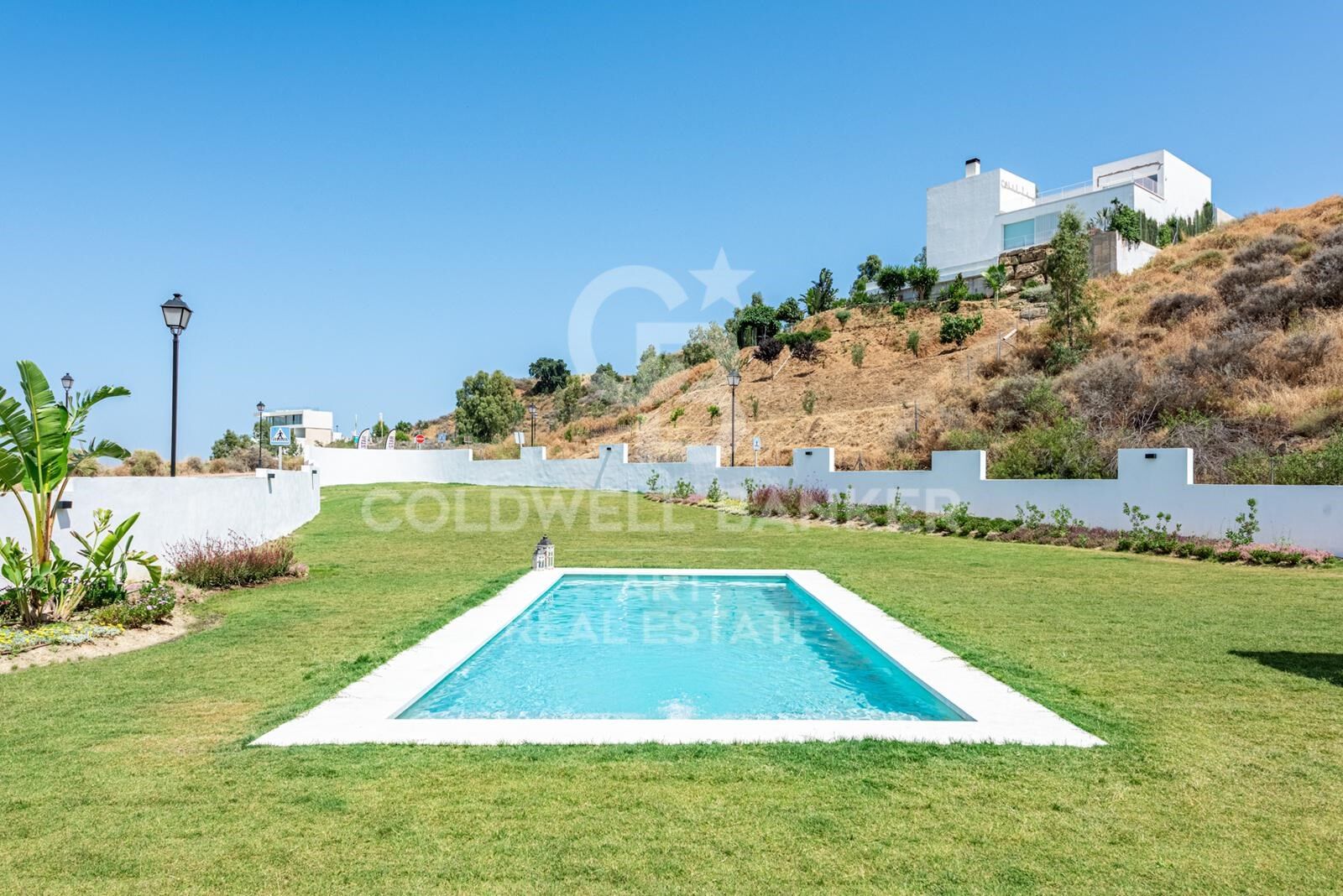 Villa de lujo de nueva construcción con vistas panorámicas en La Cala Golf, Mijas, Costa del Sol