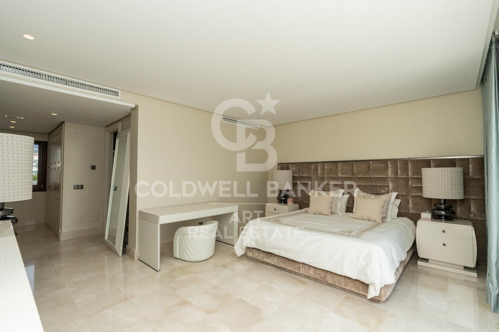 Penthouse de luxe en front de mer, Estepona, Costa del Sol
