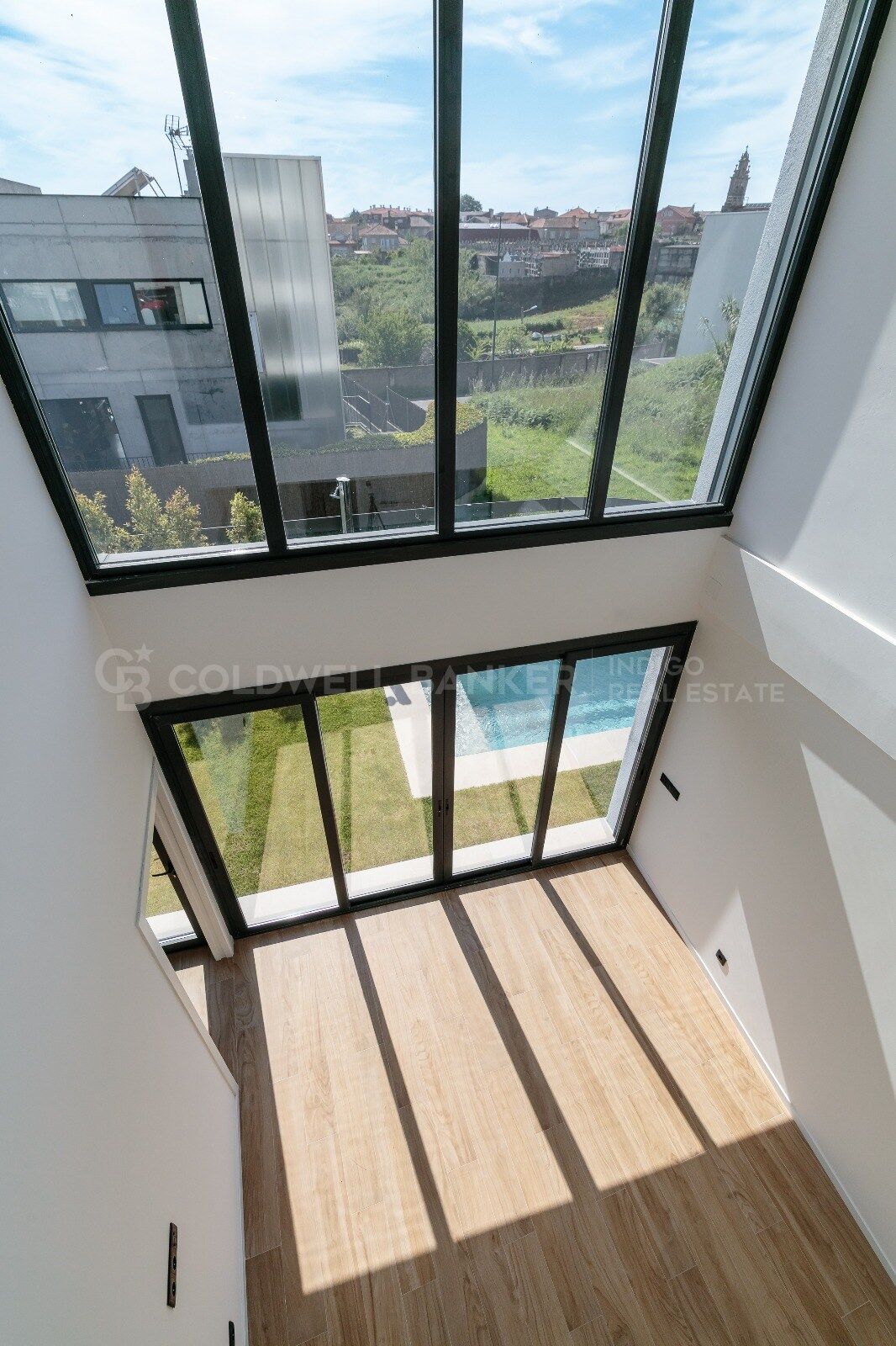 Magnifique villa avec piscine privée, jardin et à côté de la plage