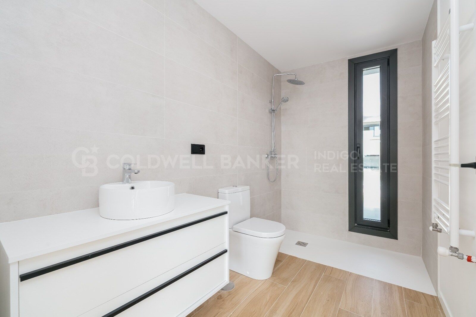 Wunderschöne Villa mit privatem Pool, Garten und direkt am Strand