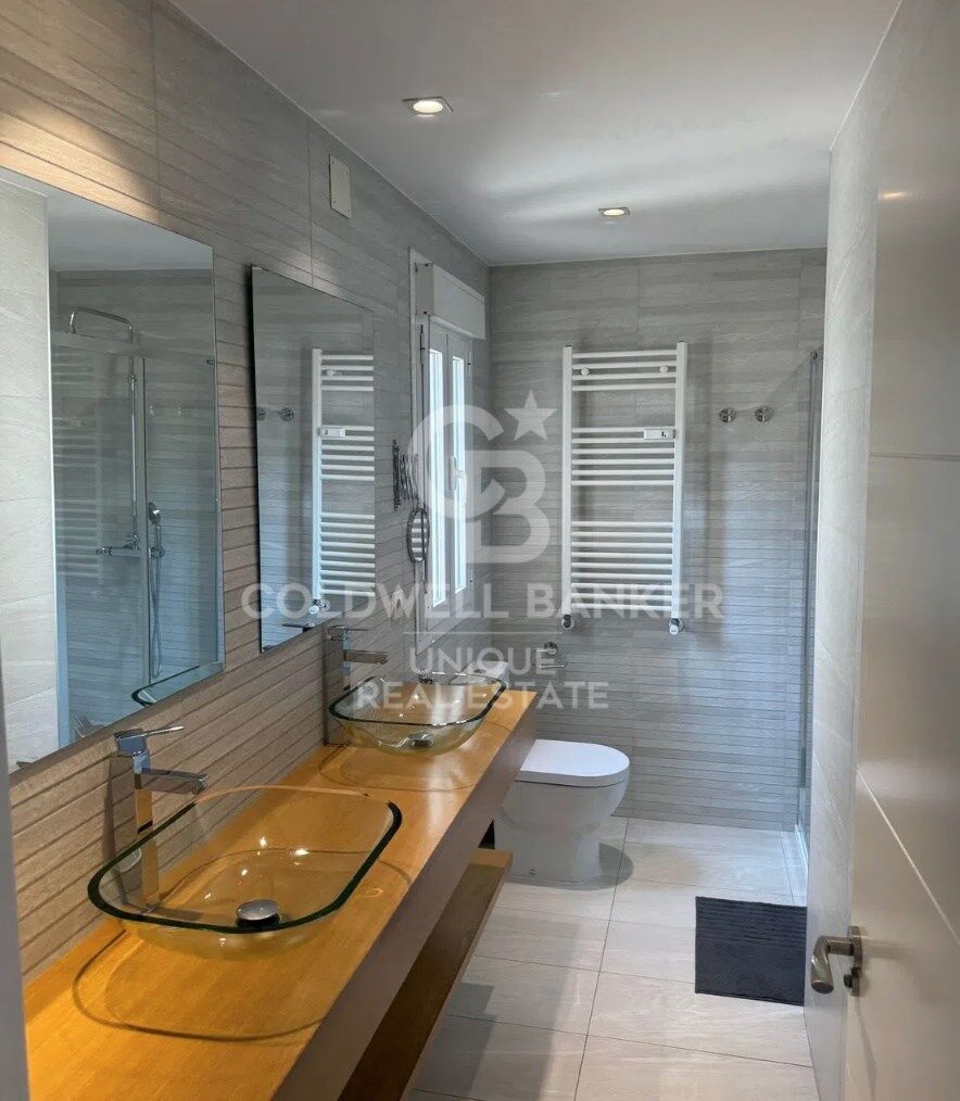 Beautiful penthouse with terrace in Justicia, Madrid