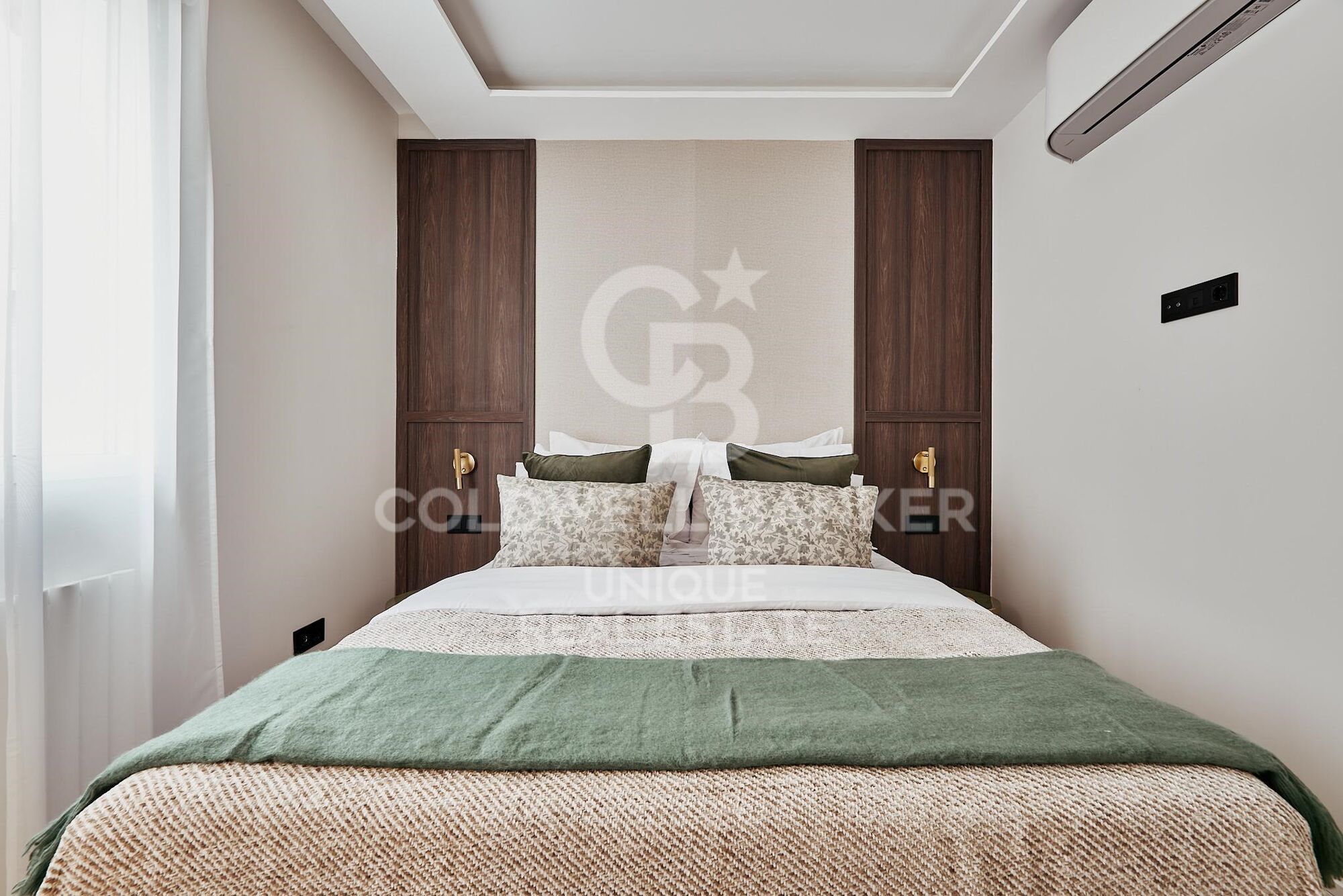 Brand new exterior flat in Malasaña, Madrid