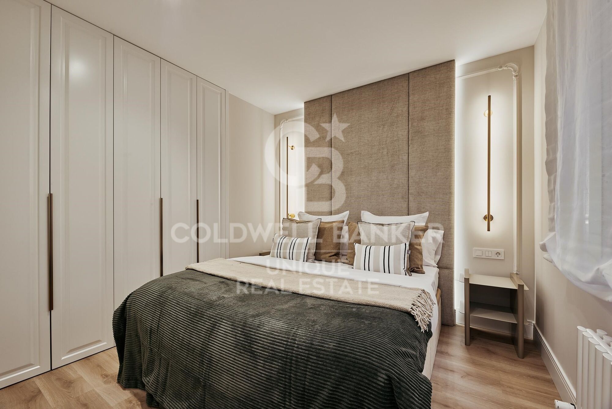 Flat 3 Bedrooms Sale Madrid