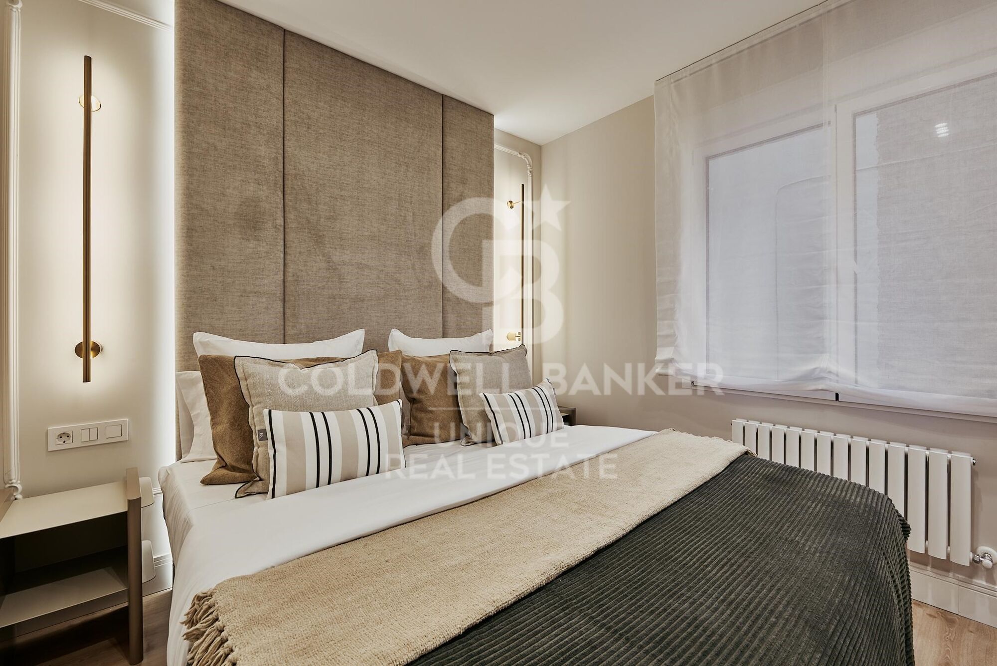 Flat 3 Bedrooms Sale Madrid