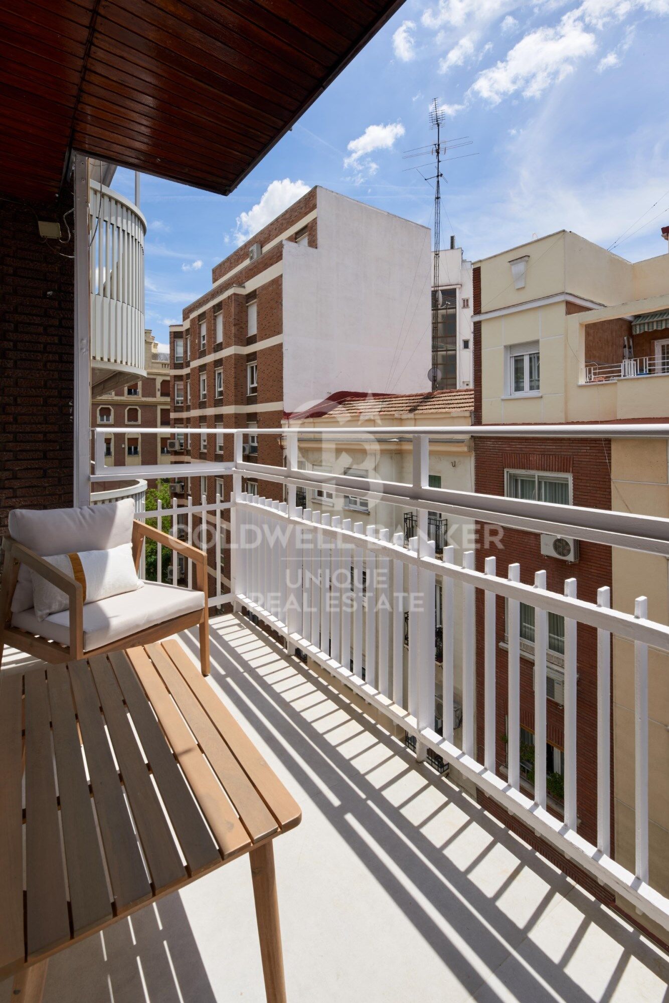 Piso exterior con terraza y garaje en Goya, Madrid