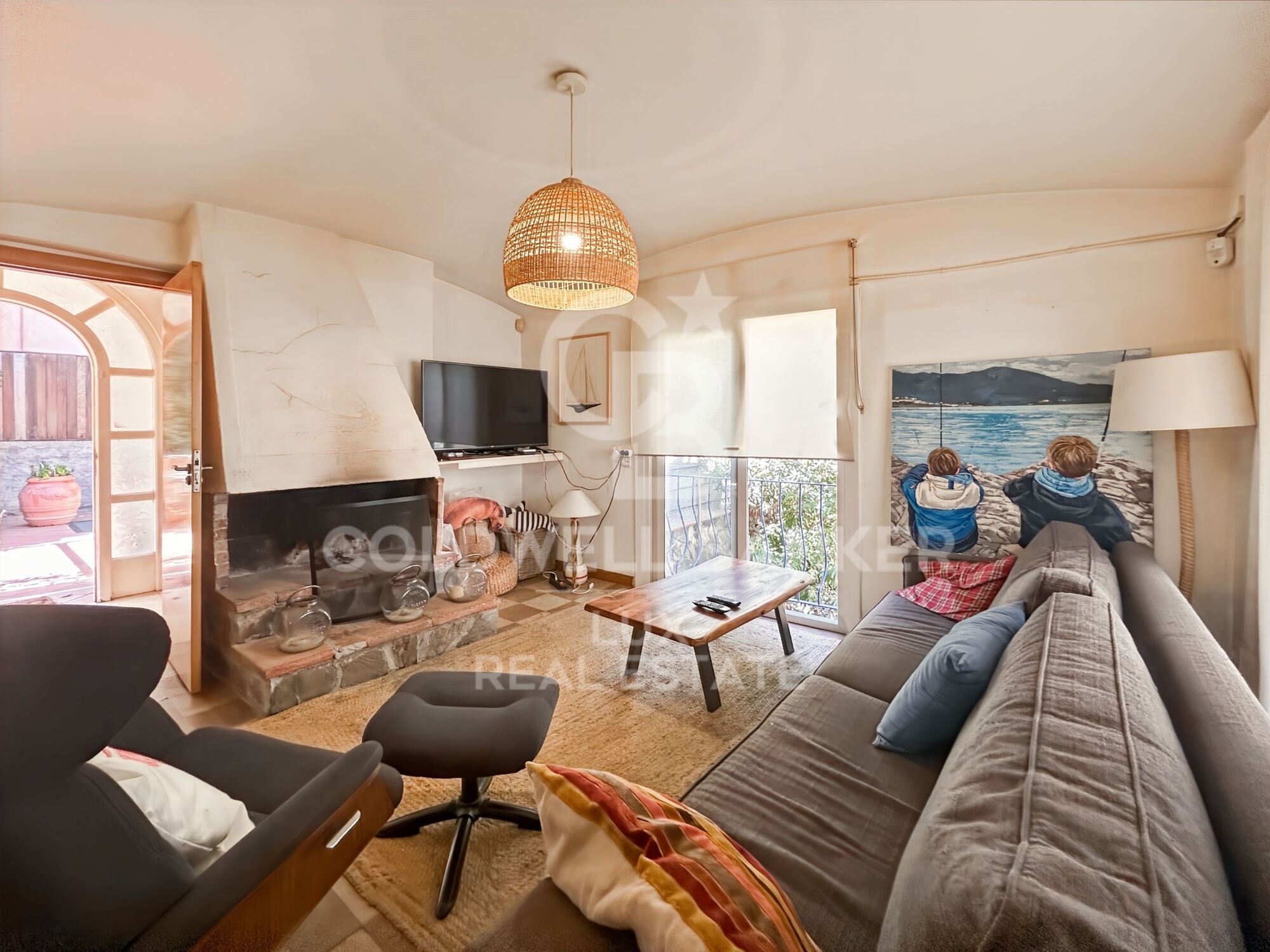 House with sea view and direct access to the beach in Llançà, Costa Brava