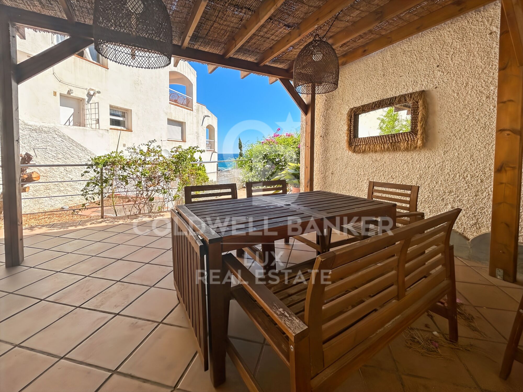 House with sea view and direct access to the beach in Llançà, Costa Brava