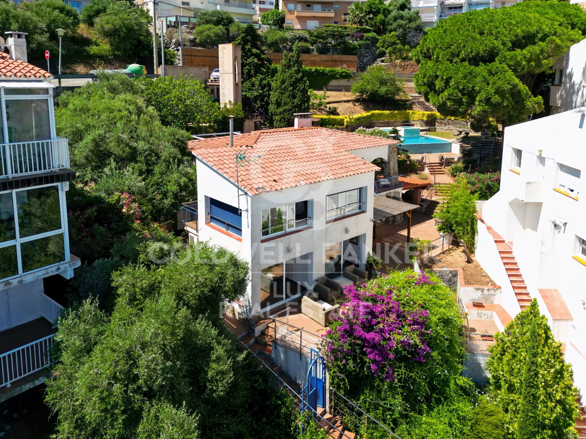 House with sea view and direct access to the beach in Llançà, Costa Brava