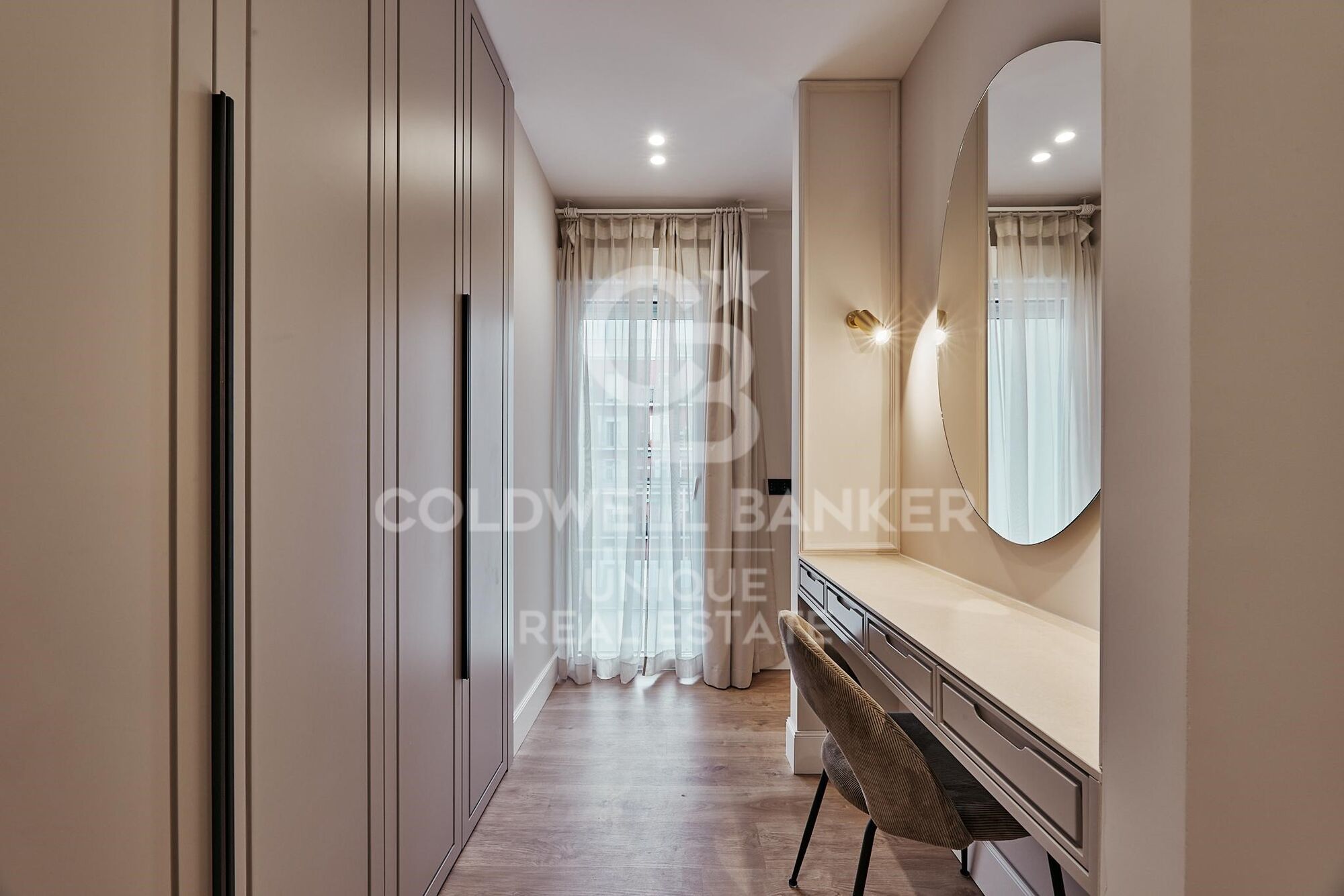 Brandneue 3-Zimmer-Wohnung mit Terrasse in Goya, Madrid