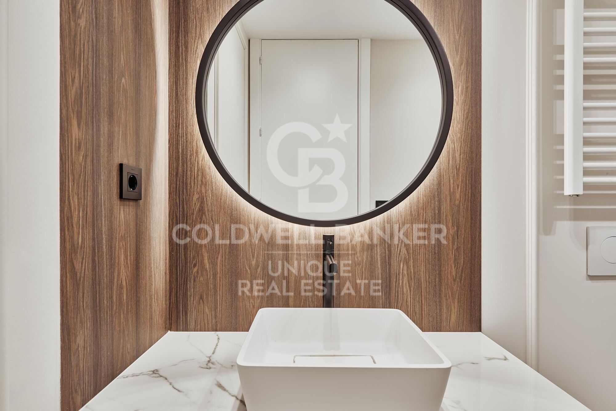 Brandneue 3-Zimmer-Wohnung mit Terrasse in Goya, Madrid