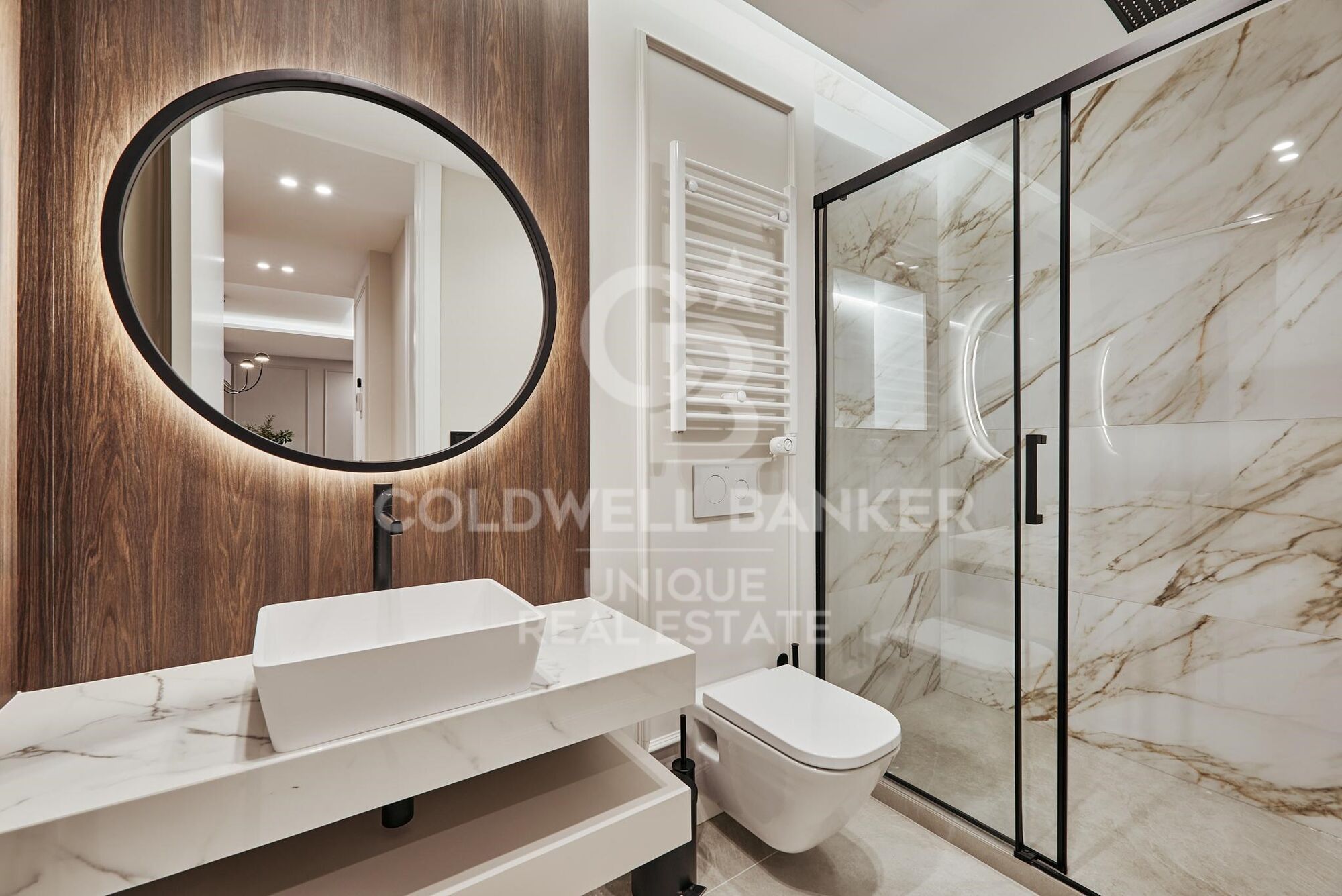 Brandneue 3-Zimmer-Wohnung mit Terrasse in Goya, Madrid