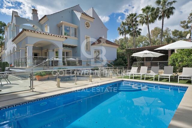 Elegant beachside villa steps from Puerto Banús