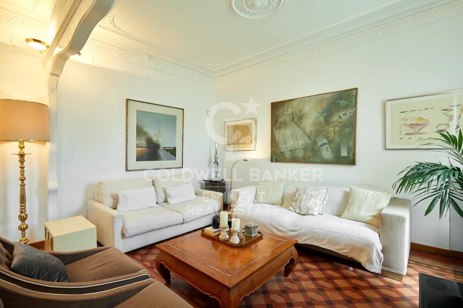 Modernist Flat for Sale in Eixample, Barcelona