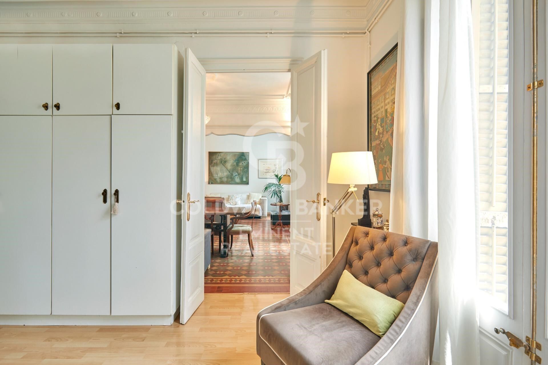 Modernist Flat for Sale in Eixample, Barcelona