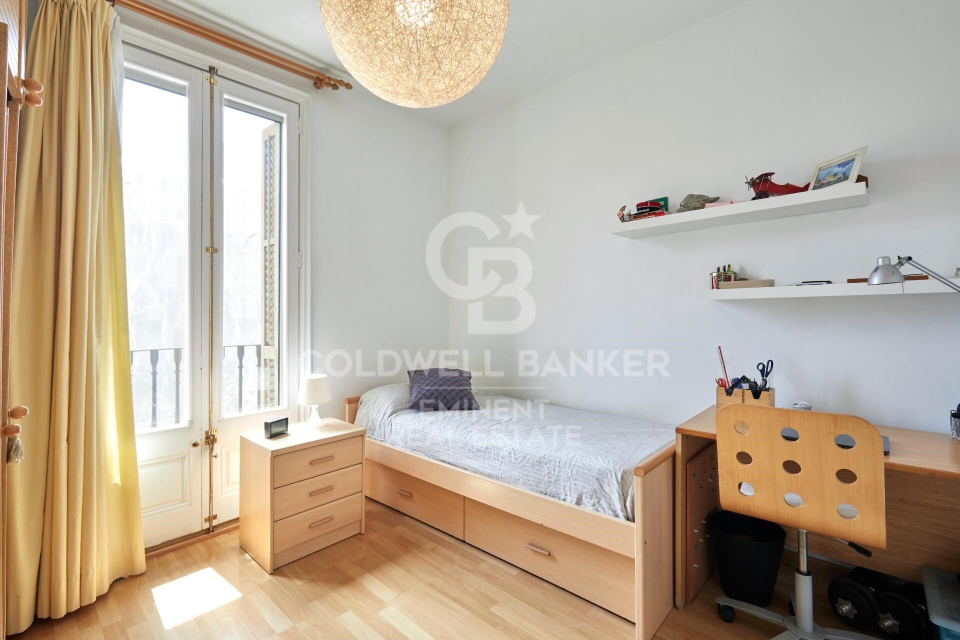Modernist Flat for Sale in Eixample, Barcelona