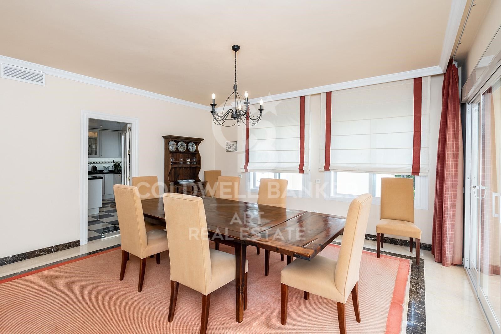 Elegant villa 50 meters from the beach in Guadalmina Baja, Costa del Sol