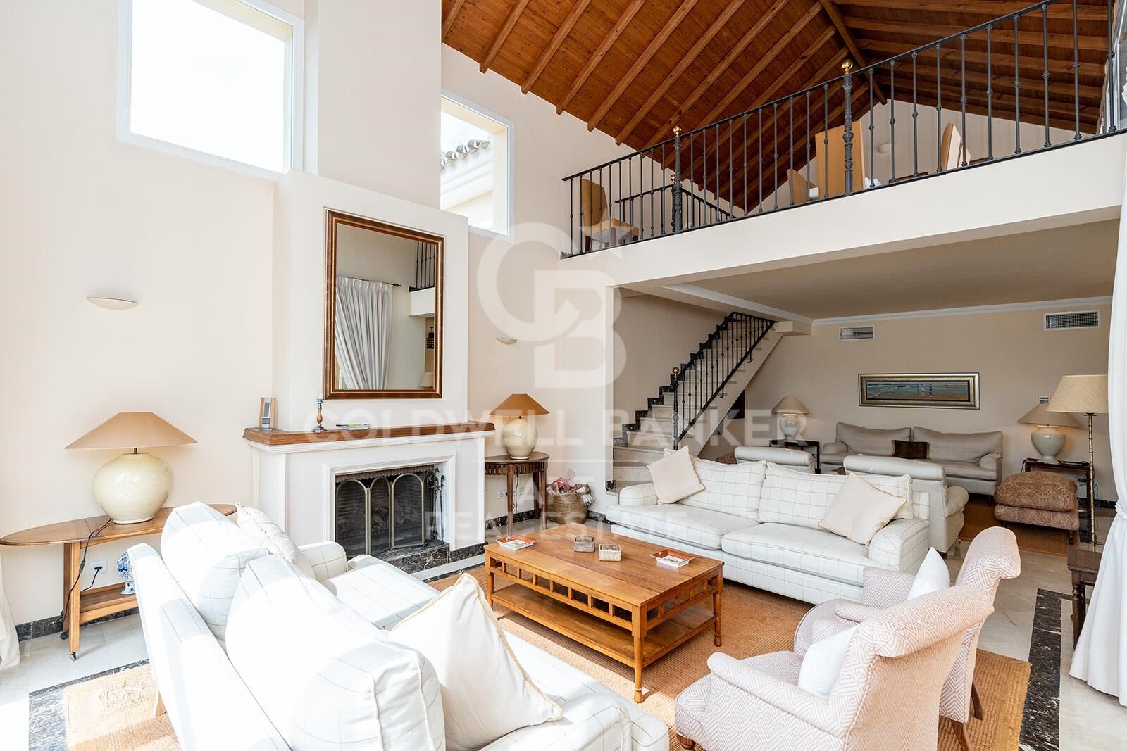 Elegant villa 50 meters from the beach in Guadalmina Baja, Costa del Sol