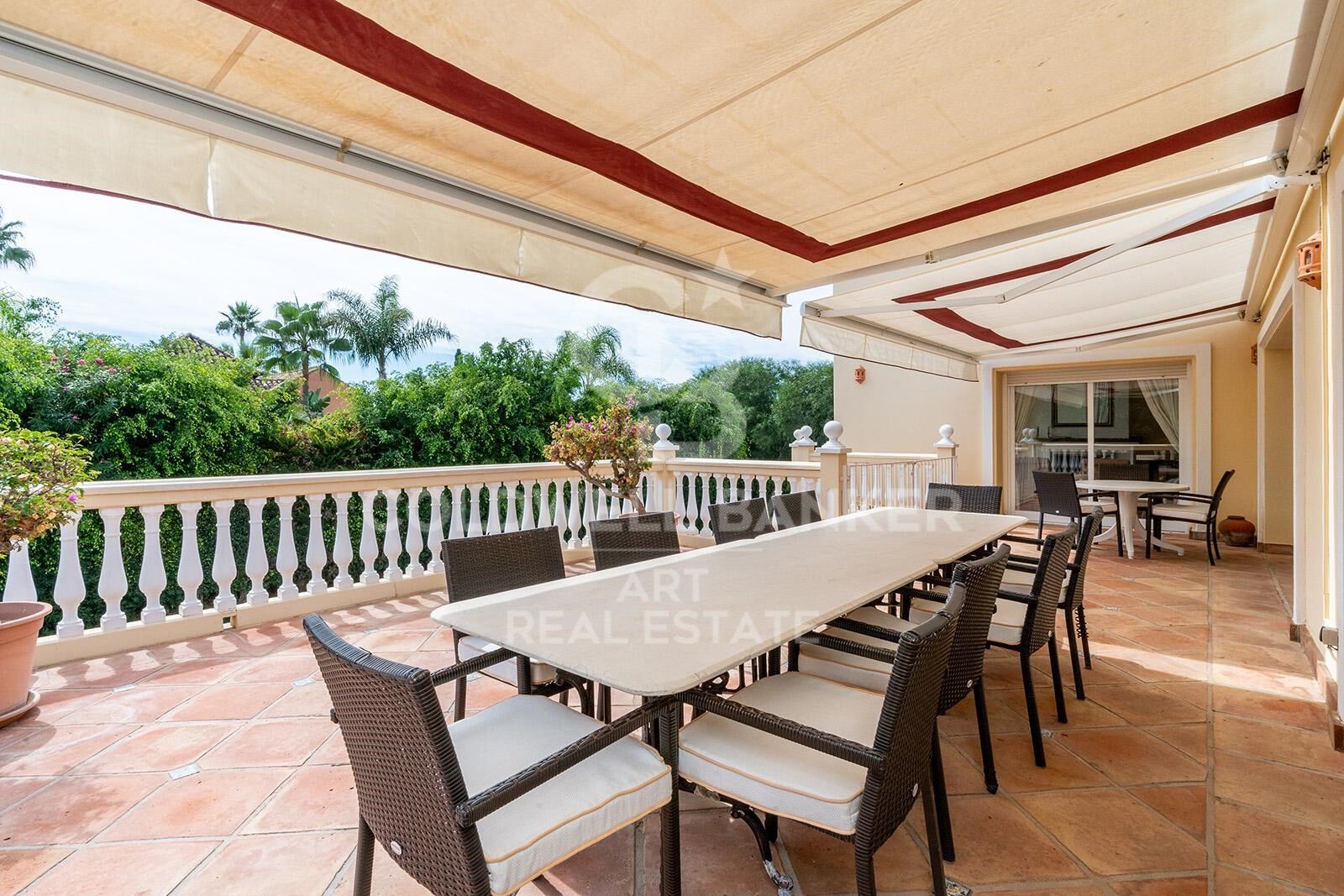 Elegant villa 50 meters from the beach in Guadalmina Baja, Costa del Sol