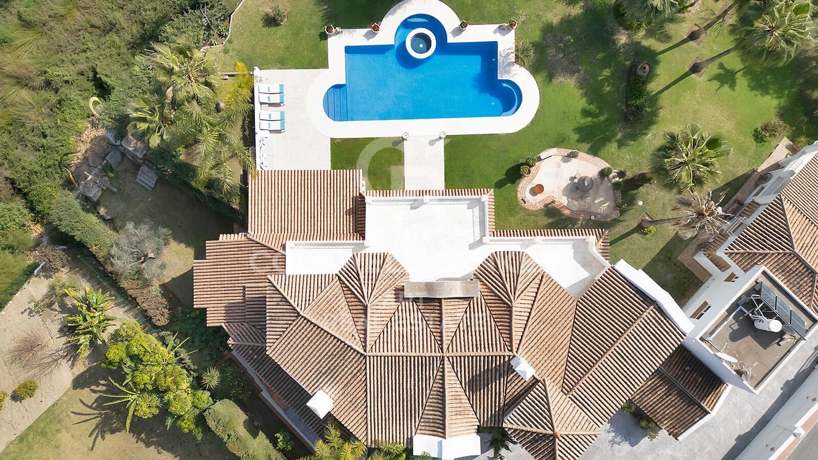 Elegant Andalusian estate in the heart of Nueva Andalucía, Marbella
