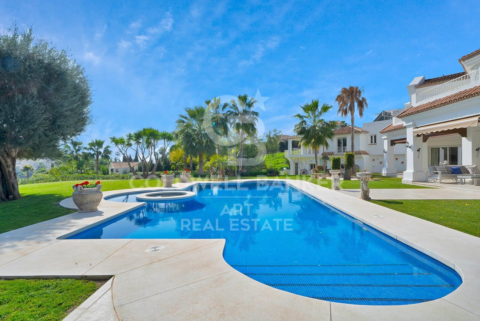 Elegant Andalusian estate in the heart of Nueva Andalucía, Marbella