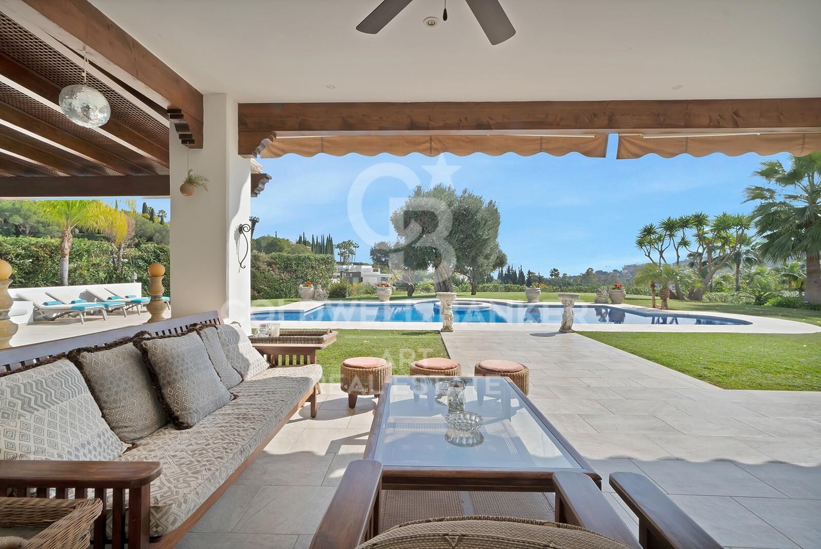 Elegant Andalusian estate in the heart of Nueva Andalucía, Marbella