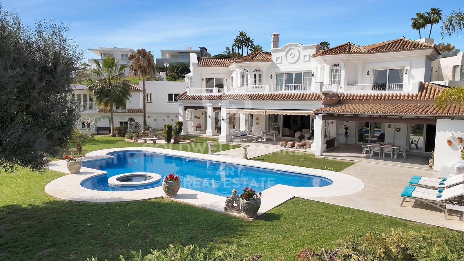 Elegant Andalusian estate in the heart of Nueva Andalucía, Marbella