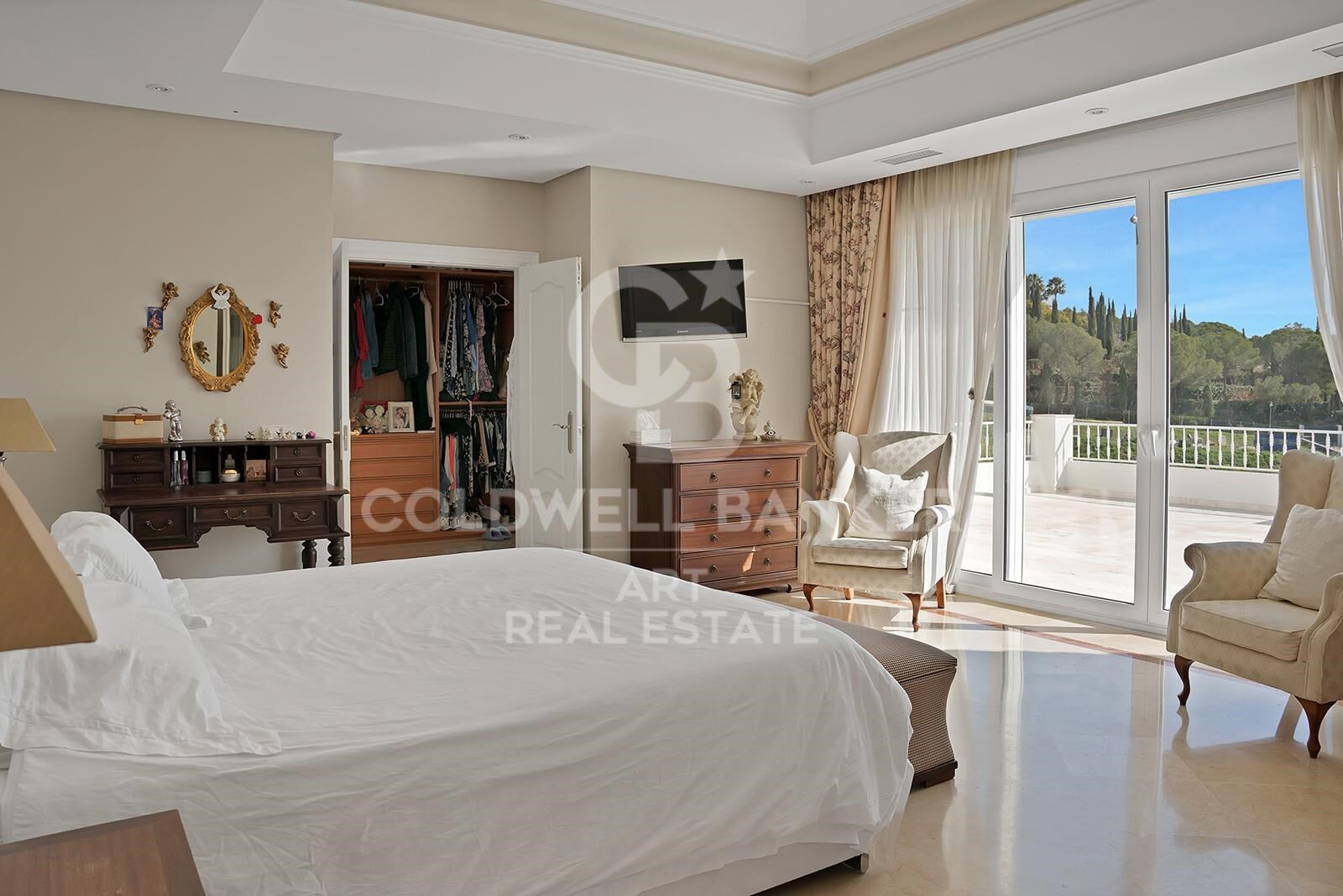 Elegant Andalusian estate in the heart of Nueva Andalucía, Marbella