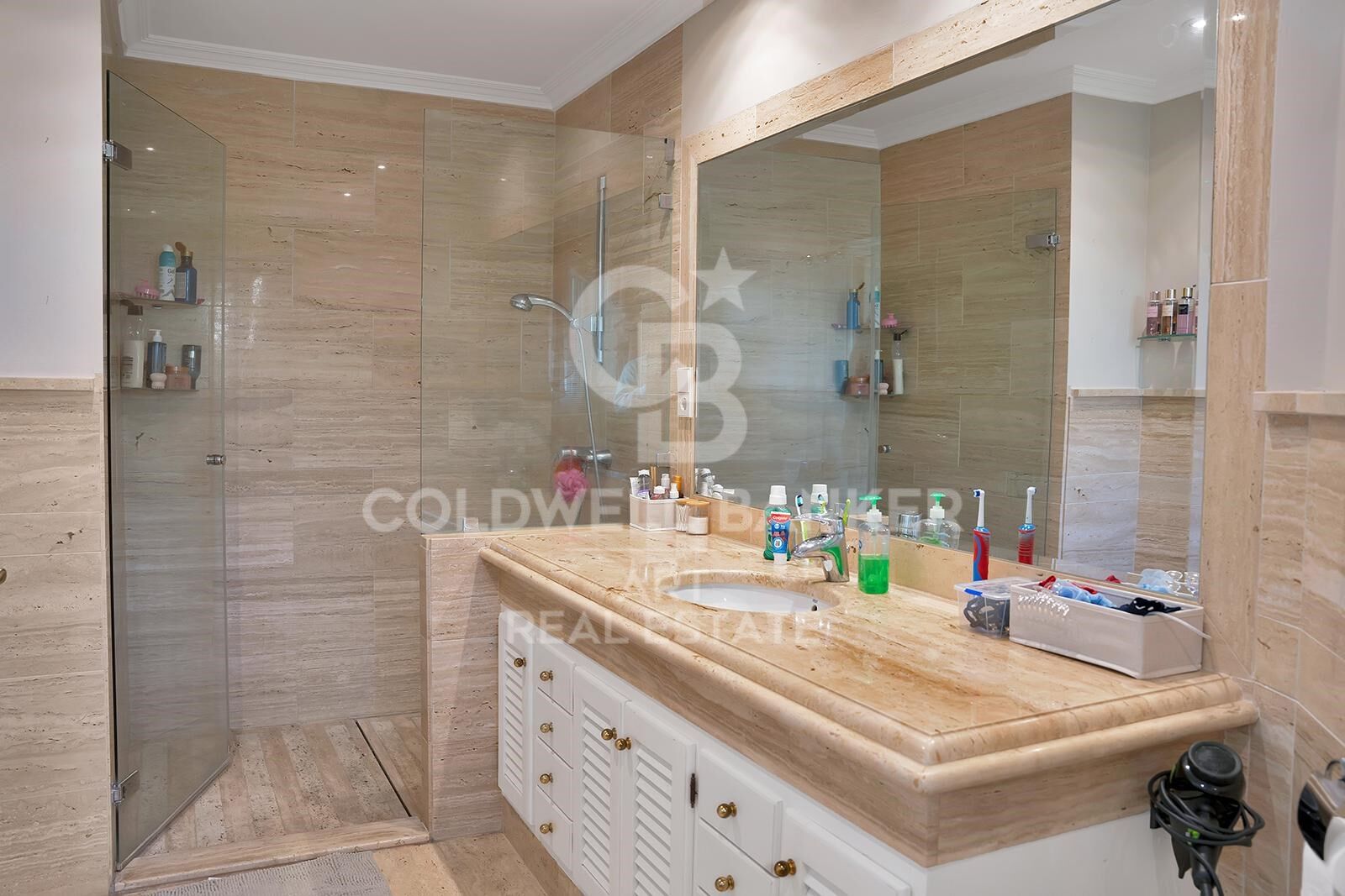 Elegant Andalusian estate in the heart of Nueva Andalucía, Marbella