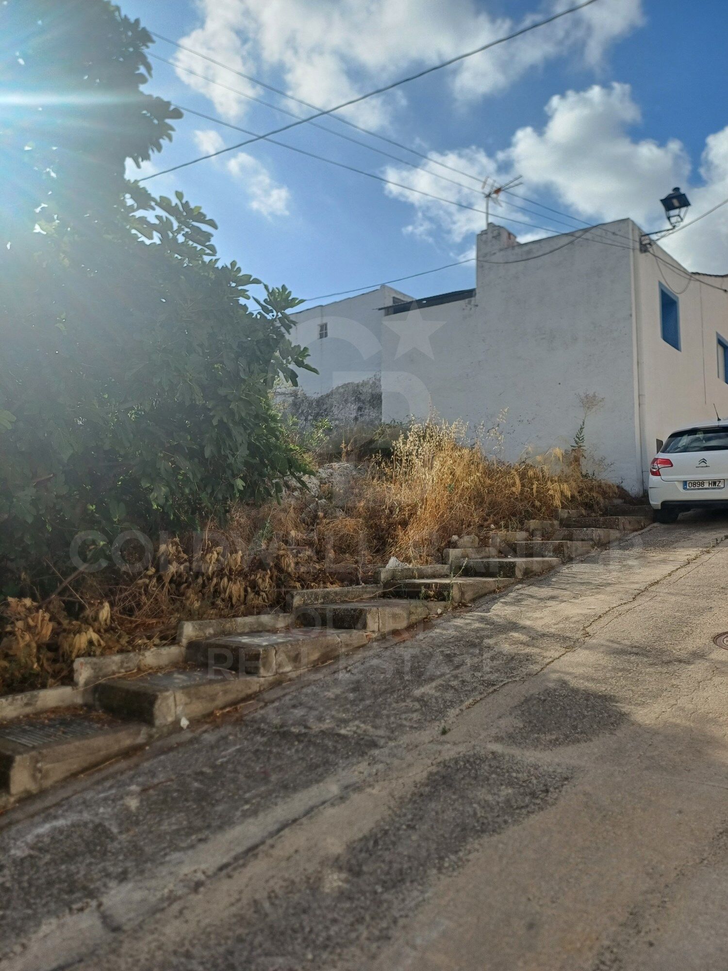 Ideal für Ihr Einfamilienhaus in Gata - Baugrundstück in einer Wohngegend
