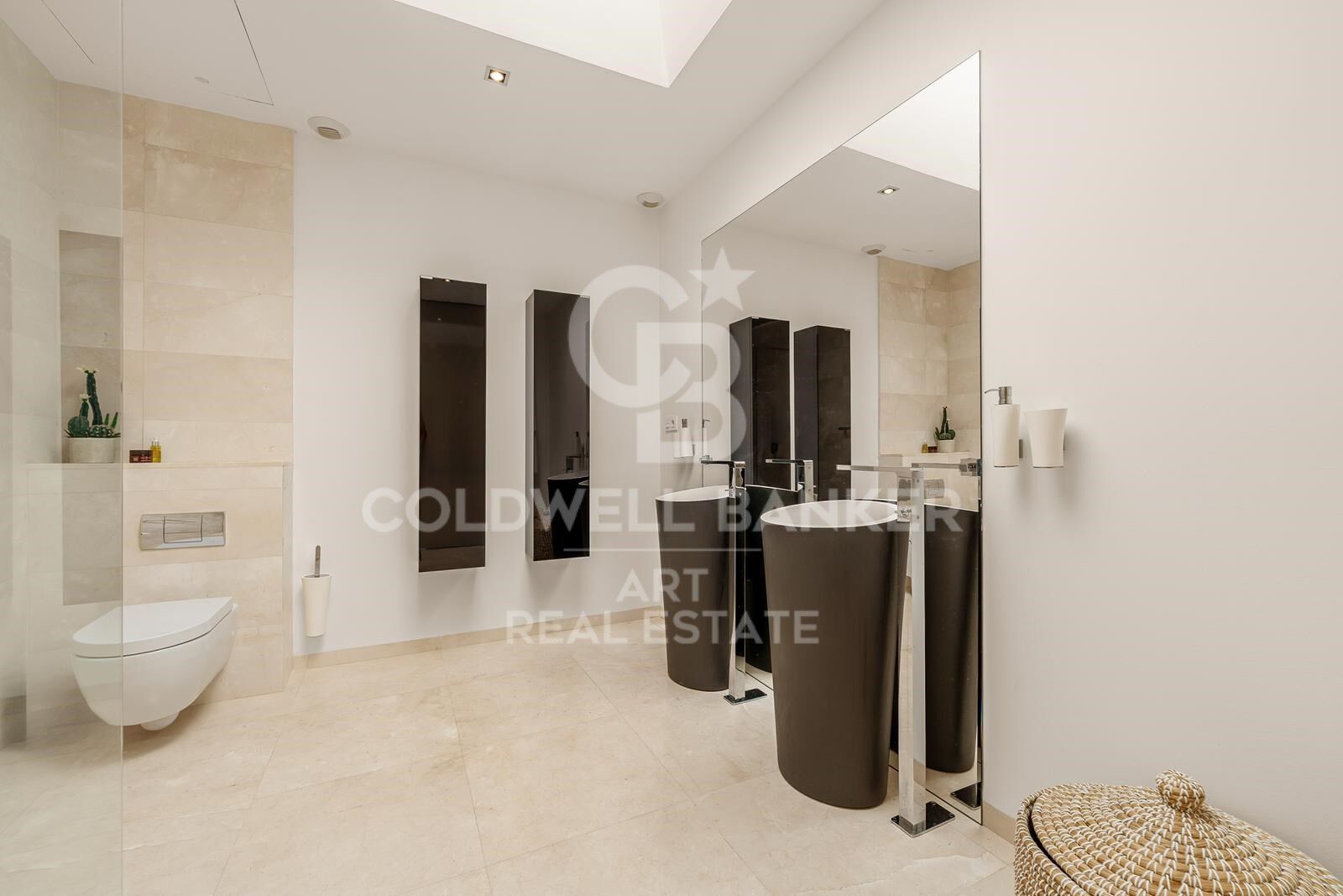 Zeitgenössische Luxusvilla in La Cerquilla, Nueva Andalucía, Marbella