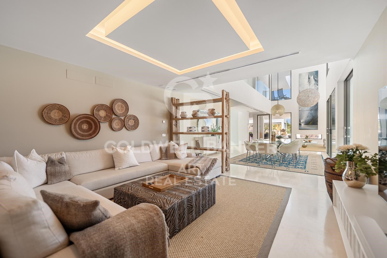 Zeitgenössische Luxusvilla in La Cerquilla, Nueva Andalucía, Marbella