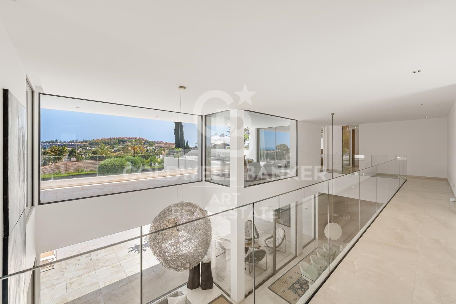 Contemporary luxury villa in La Cerquilla, Nueva Andalucía, Marbella