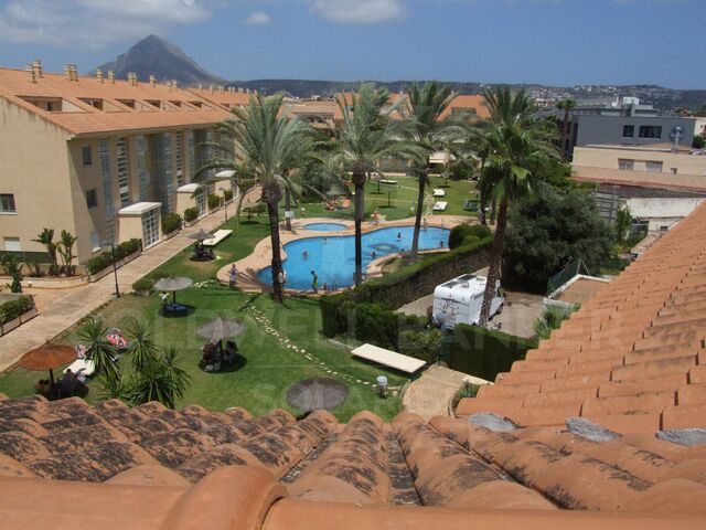 Helles und modernes Duplex-Penthouse nur wenige Schritte vom Meer entfernt in Jávea, Gegend von El Arenal