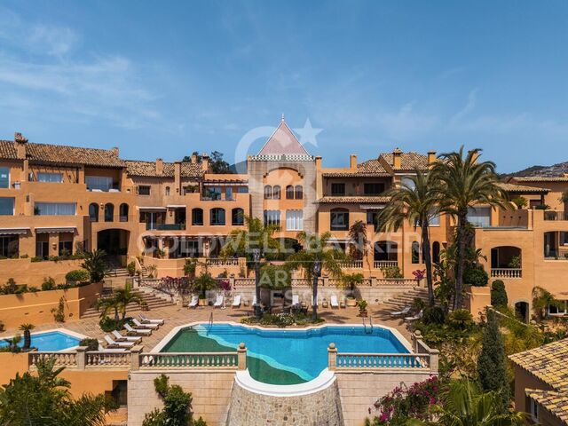 Élégant appartement de 4 chambres avec vue panoramique à Les Belvederes, Nueva Andalucía